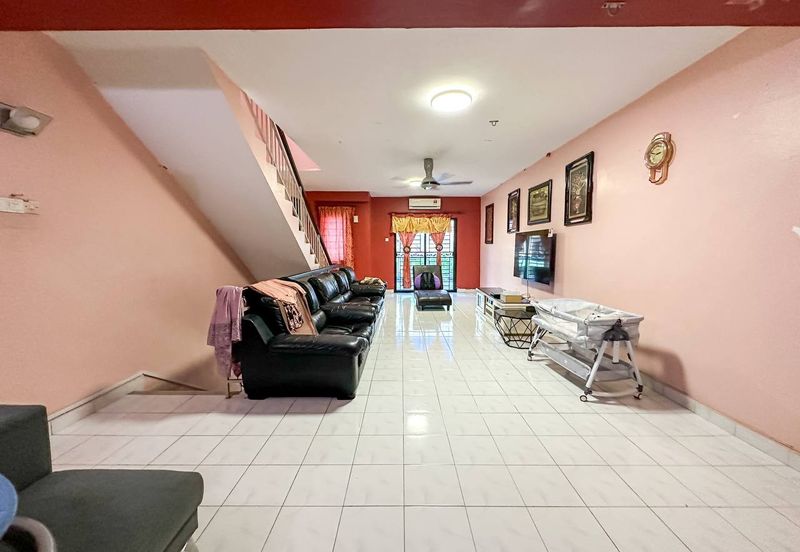 (BALCONY) Gated Guarded Renovated 3 Storey Terrace Taman Selayang Mulia 