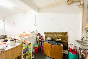 (LOWCOST) Flat Taman Samudra Batu Caves