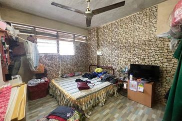 (NEAR LRT) FLAT PKNS Kampung Baru, Kuala Lumpur