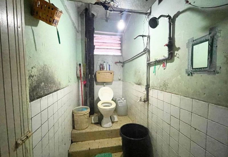 (NEAR LRT) FLAT PKNS Kampung Baru, Kuala Lumpur