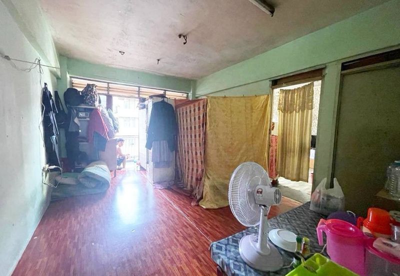 (NEAR LRT) FLAT PKNS Kampung Baru, Kuala Lumpur