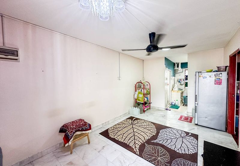 (WELL CONDITION) Flat Seksyen 4, Wangsa Maju Kuala Lumpur