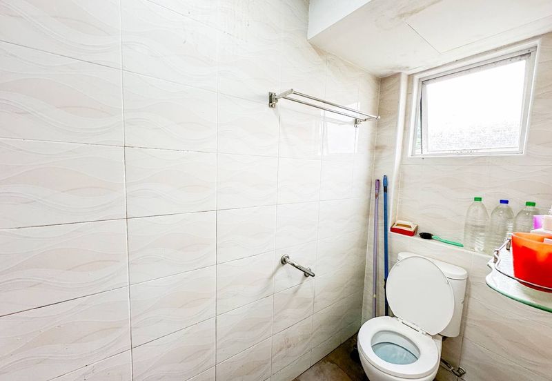 (WELL CONDITION) Flat Seksyen 4, Wangsa Maju Kuala Lumpur