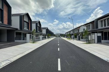 (GATED GUARDED) Brand New Modern Design 2 Storey Ilham Residence, Elmina, Shah Alam 