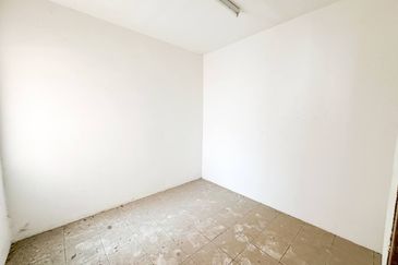 (GOOD INVESTMENT) Pangsapuri Baiduri Bandar Tasik Kesuma Semenyih