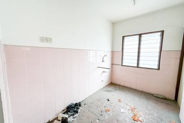 (GOOD INVESTMENT) Pangsapuri Baiduri Bandar Tasik Kesuma Semenyih