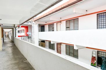 (GOOD INVESTMENT) Pangsapuri Baiduri Bandar Tasik Kesuma Semenyih