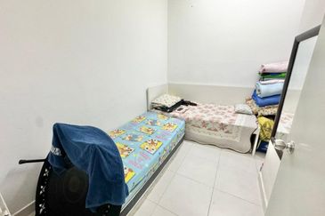 (RENOVATED) Endlot 2 Storey Terrace Ceri 3 @ Bandar Hillpark Puncak Alam 