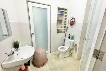 (RENOVATED) Endlot 2 Storey Terrace Ceri 3 @ Bandar Hillpark Puncak Alam 