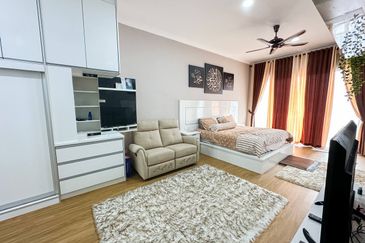(CORNER) Renovated Suasana Lumayan Condominium Bandar Sri Permaisuri Cheras Kuala Lumpur