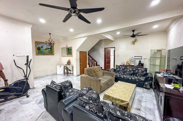 (RENOVATED) Intermediate 2 Storey Terrace House Taman Bukit Indah Fasa 3, Ampang