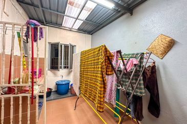 (RENOVATED) Intermediate 2 Storey Terrace House Taman Bukit Indah Fasa 3, Ampang