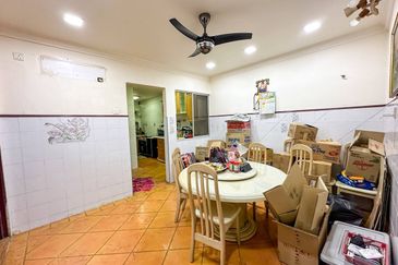 (RENOVATED) Intermediate 2 Storey Terrace House Taman Bukit Indah Fasa 3, Ampang