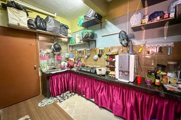 (GOOD INVESTMENT) 𝐅𝐥𝐚𝐭 𝐓𝐚𝐦𝐚𝐧 𝐁𝐮𝐤𝐢𝐭 𝐌𝐞𝐰𝐚𝐡 𝐁𝐥𝐨𝐜𝐤 A, 𝐊𝐚𝐣𝐚𝐧𝐠 𝐒𝐞𝐥𝐚𝐧𝐠𝐨𝐫