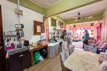 (GOOD INVESTMENT) 𝐅𝐥𝐚𝐭 𝐓𝐚𝐦𝐚𝐧 𝐁𝐮𝐤𝐢𝐭 𝐌𝐞𝐰𝐚𝐡 𝐁𝐥𝐨𝐜𝐤 A, 𝐊𝐚𝐣𝐚𝐧𝐠 𝐒𝐞𝐥𝐚𝐧𝐠𝐨𝐫