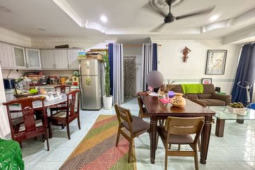 (RENOVATED) Endlot Pangsapuri Kayangan Taman Kajang Utama Kajang 