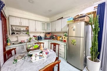 (RENOVATED) Endlot Pangsapuri Kayangan Taman Kajang Utama Kajang 