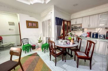 (RENOVATED) Endlot Pangsapuri Kayangan Taman Kajang Utama Kajang 