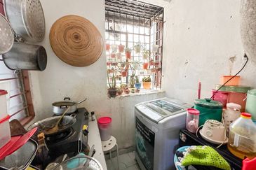 (RENOVATED) Endlot Pangsapuri Kayangan Taman Kajang Utama Kajang 