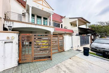 (RENOVATED) 2 Storey Terrace House Taman Cheras Indah, Cheras