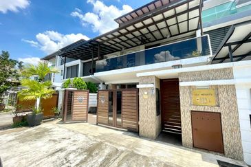 (GATED GUARDED) Fully Renovated & Extended 2.5 Storey Super Link Terrace CYPRUS, USJ Heights, Subang Jaya
