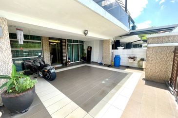 (GATED GUARDED) Fully Renovated & Extended 2.5 Storey Super Link Terrace CYPRUS, USJ Heights, Subang Jaya