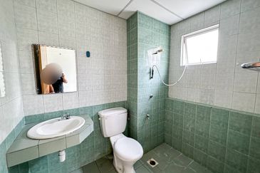 (FLEXIBLE DEPOSIT) Desaria Villa Condominium, Pulau Meranti, Puchong