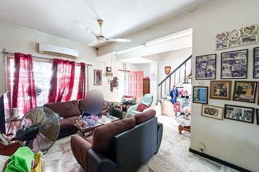 (FREEHOLD) Corner Lot 2 Storey Terrace USJ 6 Subang Jaya