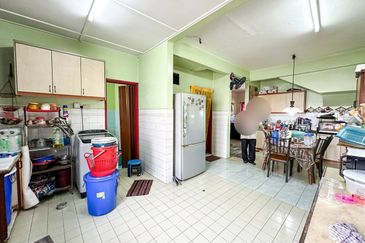 (FREEHOLD) Corner Lot 2 Storey Terrace USJ 6 Subang Jaya