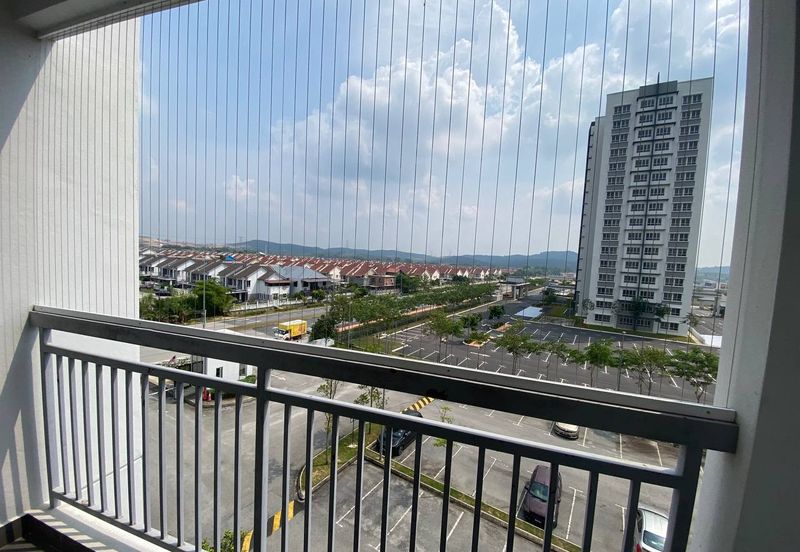 (CORNER UNIT) Fully Furnished Danau Perintis Apartment, Puncak Alam