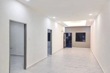 (FULLY REFURBISHED) Single Storey Jalan Mekar, Ayer Hitam, Johor