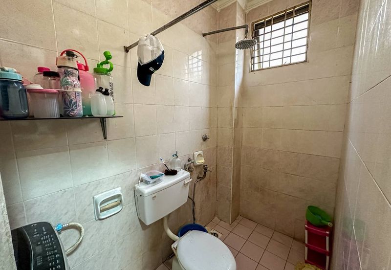 (FACING OPEN) Renovated 2 Storey Terrace @ Taman Desa Melati 3, Nilai