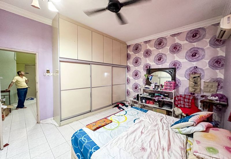 (FACING OPEN) Renovated 2 Storey Terrace @ Taman Desa Melati 3, Nilai