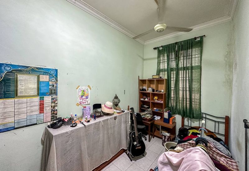 (FACING OPEN) Renovated 2 Storey Terrace @ Taman Desa Melati 3, Nilai