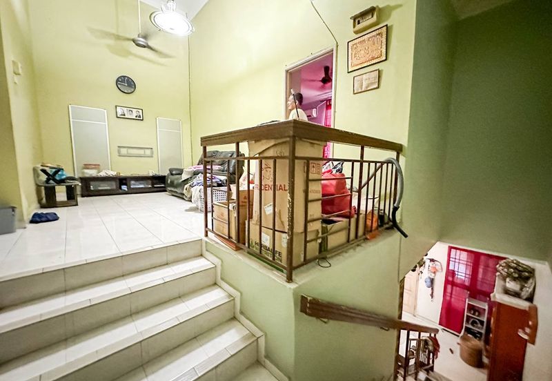 (FACING OPEN) Renovated 2 Storey Terrace @ Taman Desa Melati 3, Nilai