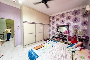 (GATED GUARDED) 2 Storey Jalan Empangan, Seksyen 8 Shah Alam