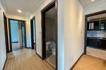 (CORNER UNIT) Renovated Gardenview Residence Condominium Cyberjaya