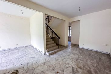 (CHEAPEST) 2 Storey Alam Perdana, Puncak Alam