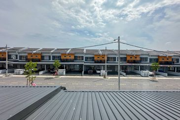 (BRAND NEW) 2 Storey Ritma Perdana Bandar Puncak Alam