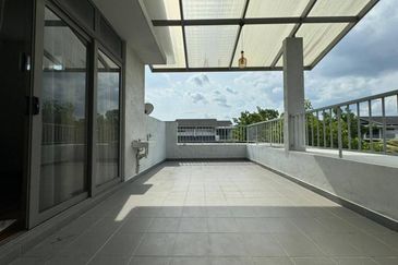 (LUXURY UNIT SOPHISTICATED DESIGN) 2.5 Storey Bungalow Danau Mutiara @ Presint 16 Putrajaya