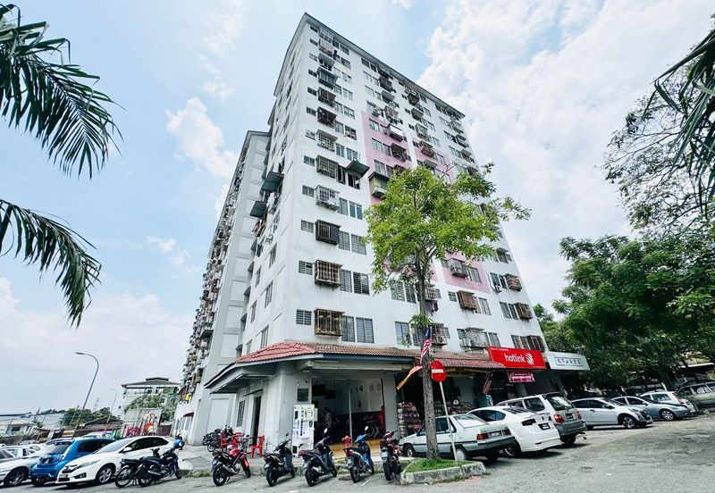 (LOWCOST)(LEVEL 4) Pangsapuri Seri Pagi, Taman Bukit Serdang