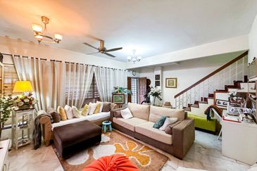 (WELL MAINTAINED) 2 Storey Terrace Taman Pinggiran USJ 1 Subang Jaya