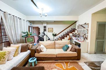 (WELL MAINTAINED) 2 Storey Terrace Taman Pinggiran USJ 1 Subang Jaya