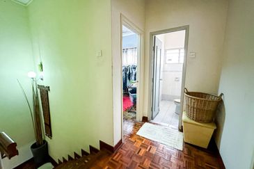 (WELL MAINTAINED) 2 Storey Terrace Taman Pinggiran USJ 1 Subang Jaya