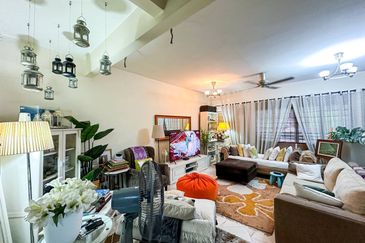 (WELL MAINTAINED) 2 Storey Terrace Taman Pinggiran USJ 1 Subang Jaya