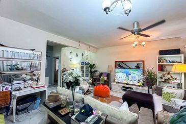 (WELL MAINTAINED) 2 Storey Terrace Taman Pinggiran USJ 1 Subang Jaya