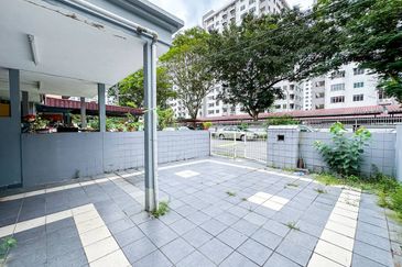 (FACING OPEN) 2 Storey Terrace SS7 Kelana Jaya Petaling Jaya 