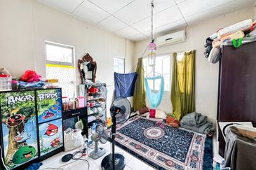 (CHEAPEST)(FLEXIBLE DEPOSITS) Pangsapuri Salvia Kota Damansara