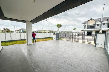 (ENDLOT) Brand New 2 Storey Terrace  (Type Lyra) Bandar Bukit Raja Klang