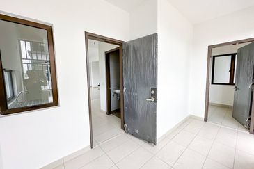 (ENDLOT) Brand New 2 Storey Terrace  (Type Lyra) Bandar Bukit Raja Klang